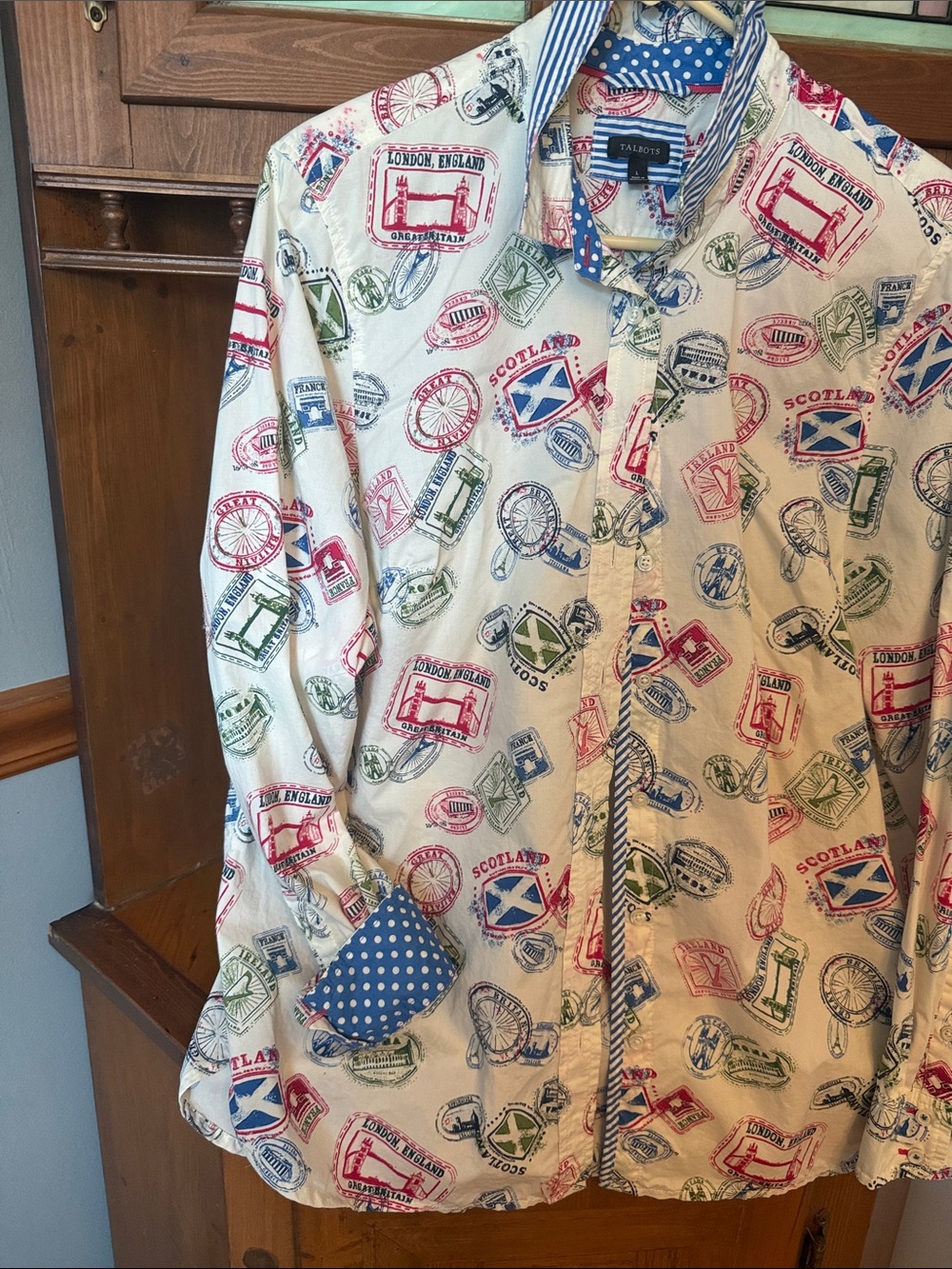 Talbots Modern Classic Shirt in Passport Stamps L - Picture 13 of 13